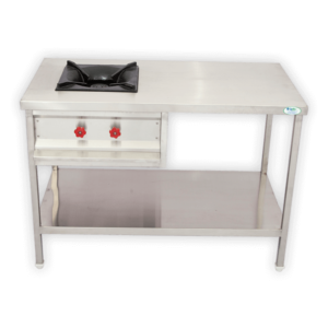 PANTRY TABLE WITH SINGLE RANGE
